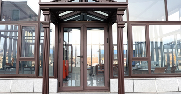 沈陽陽光房制作廠家淺談陽光房內(nèi)通風(fēng)的重要性